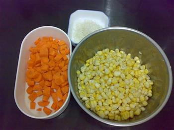 红萝卜玉米羹的做法步骤1