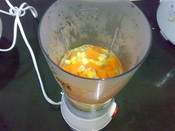红萝卜玉米羹的做法步骤6