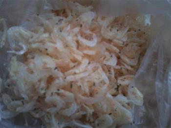 蒜香虾皮西葫芦的做法步骤2
