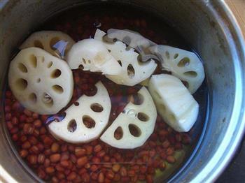 莲藕红豆汤的做法步骤4