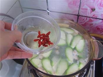 蛤蜊丝瓜汤的做法步骤10