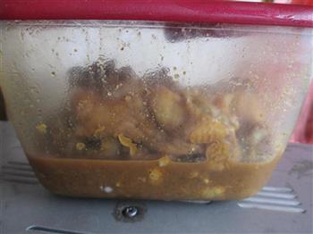 咖喱椰香烤鸡翅的做法步骤2