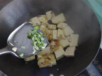 蚝油烧豆腐的做法步骤5