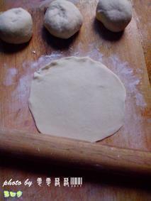 香菇肉酱煎饼的做法步骤4