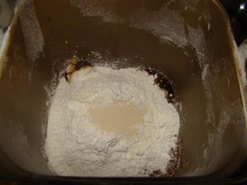 咖啡豆沙卷面包的做法图解3