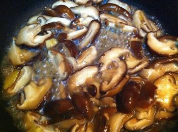 韭黄鲜蘑菇炒肉片的做法步骤8