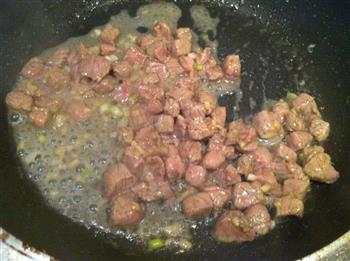 黑椒牛肉粒炒黄瓜丁的做法步骤6