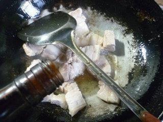 笋干菜烧五花肉的做法步骤4