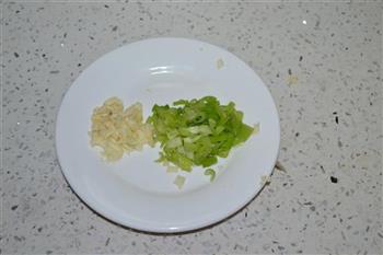 香菇青菜的做法步骤2