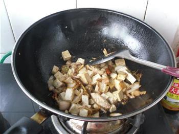 雪菜肉丝豆腐手擀面的做法步骤5
