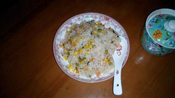 炒米饭的做法步骤5