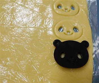 双色立体熊猫饼干的做法步骤8