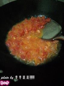 西红柿烧豆腐的做法图解2