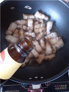 蚝油茭白五花肉的做法步骤8