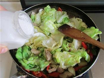 干锅圆白菜的做法步骤6