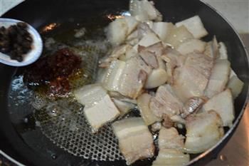 麻花回锅肉的做法步骤11