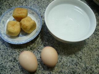 油豆腐鸡蛋羹的做法步骤1