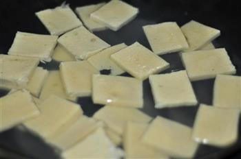 榄菜拌千页豆腐的做法图解2