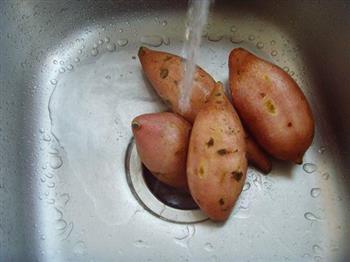 自制烤红薯的做法步骤1