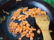鲜虾蔬菜沙拉面包的做法图解12