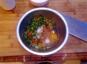 沙拉蔬菜蛋卷的做法步骤3