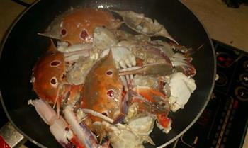 泰式咖喱蟹的做法步骤3