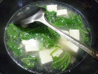 萝卜苗豆腐汤的做法图解9