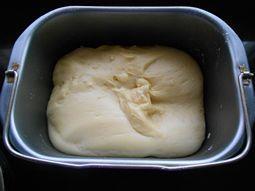 豆沙面包的做法图解5