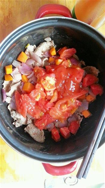 西红柿炖牛肉汤的做法图解12