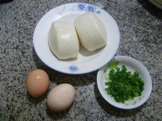 鸡蛋馒头煎饼的做法步骤1