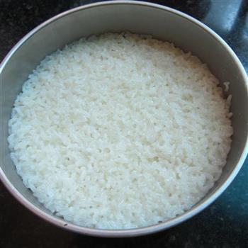 红枣花生糯米饭的做法步骤4