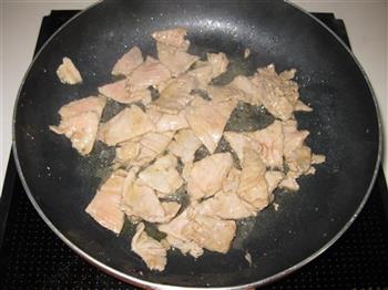 胡萝卜洋葱炒肉的做法步骤5