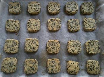 黑芝麻海苔饼干的做法步骤9