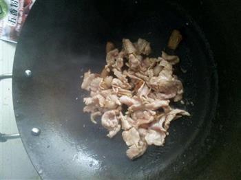 木耳炒肉片的做法步骤3