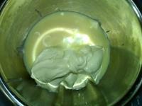 香浓牛奶香草冰激凌的做法步骤2