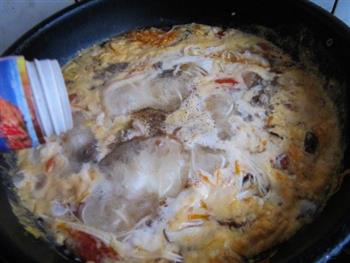 西红柿杂蘑牛肉汤面的做法步骤10
