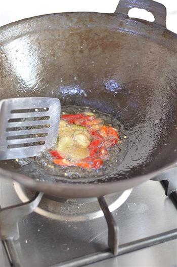 泡菜红烧带鱼的做法步骤4