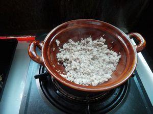 肉末茄子砂锅煲的做法步骤4