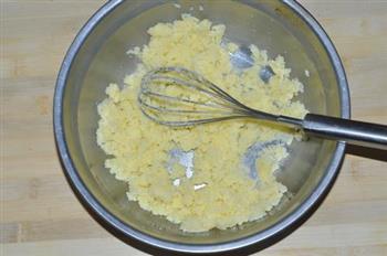 椰丝奶黄冰皮月饼的做法步骤2
