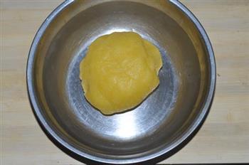 椰丝奶黄冰皮月饼的做法步骤6