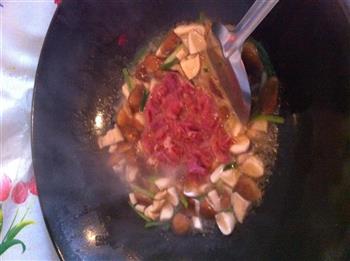 鲜香菇炒肉片的做法步骤6