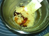 蜂蜜紫薯豆沙月饼的做法步骤5