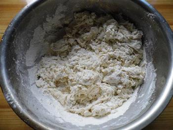 奶香豆沙卷的做法步骤3