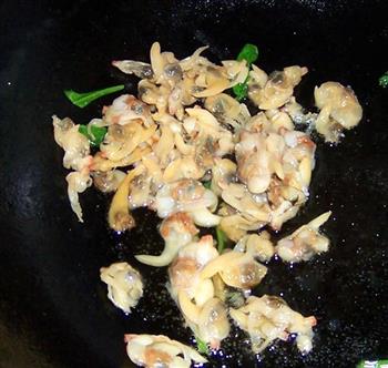 海前蛤蜊干菠菜汤的做法步骤4
