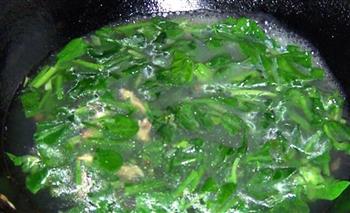 海前蛤蜊干菠菜汤的做法步骤6
