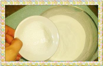 奶黄芝麻馅冰皮月饼的做法步骤7