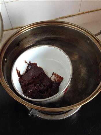 巧克力慕斯水果蛋糕的做法步骤10