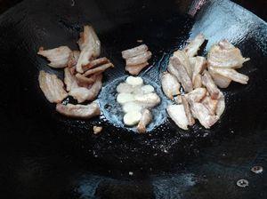 野韭菜苔回锅肉的做法图解5