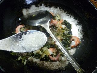 虾肉炒白菜咸齑的做法步骤6