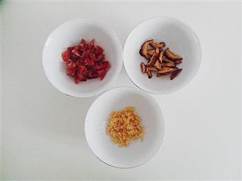 干贝花菇糯米饭的做法步骤2